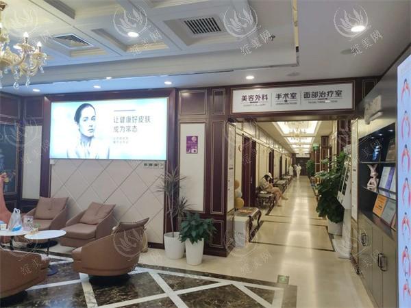 北京京城皮肤医院祛痘好不好？口碑好无套路，医生经验足、技术娴熟，速看