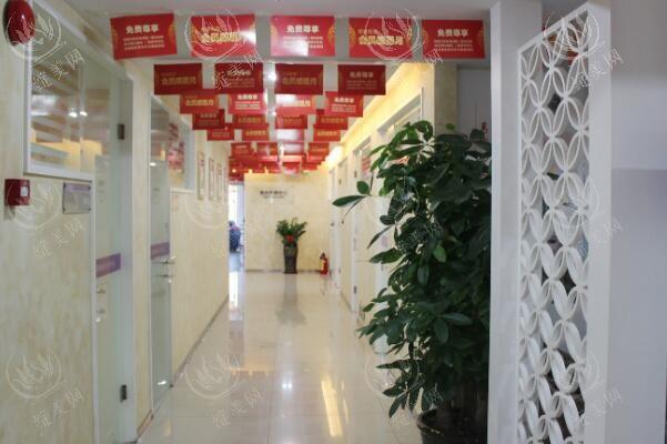 惠州鹏爱整形医院可电话预约，医生团队正规收费透明放心去